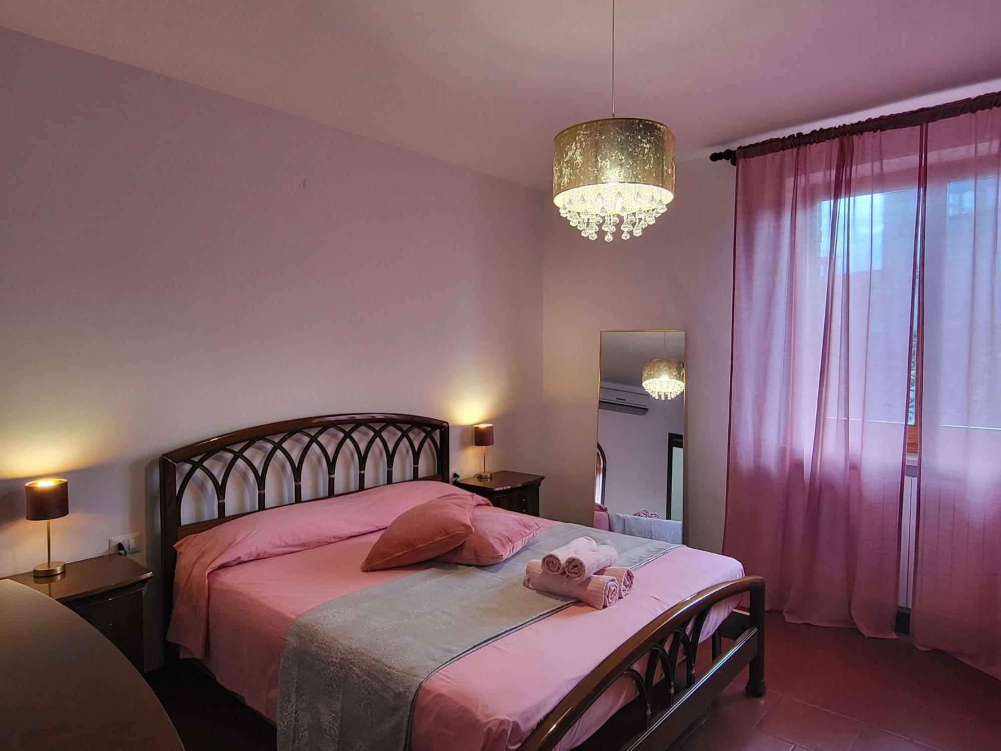 Appartamento Con Camino In Centro Storico Bevagna Luaran gambar